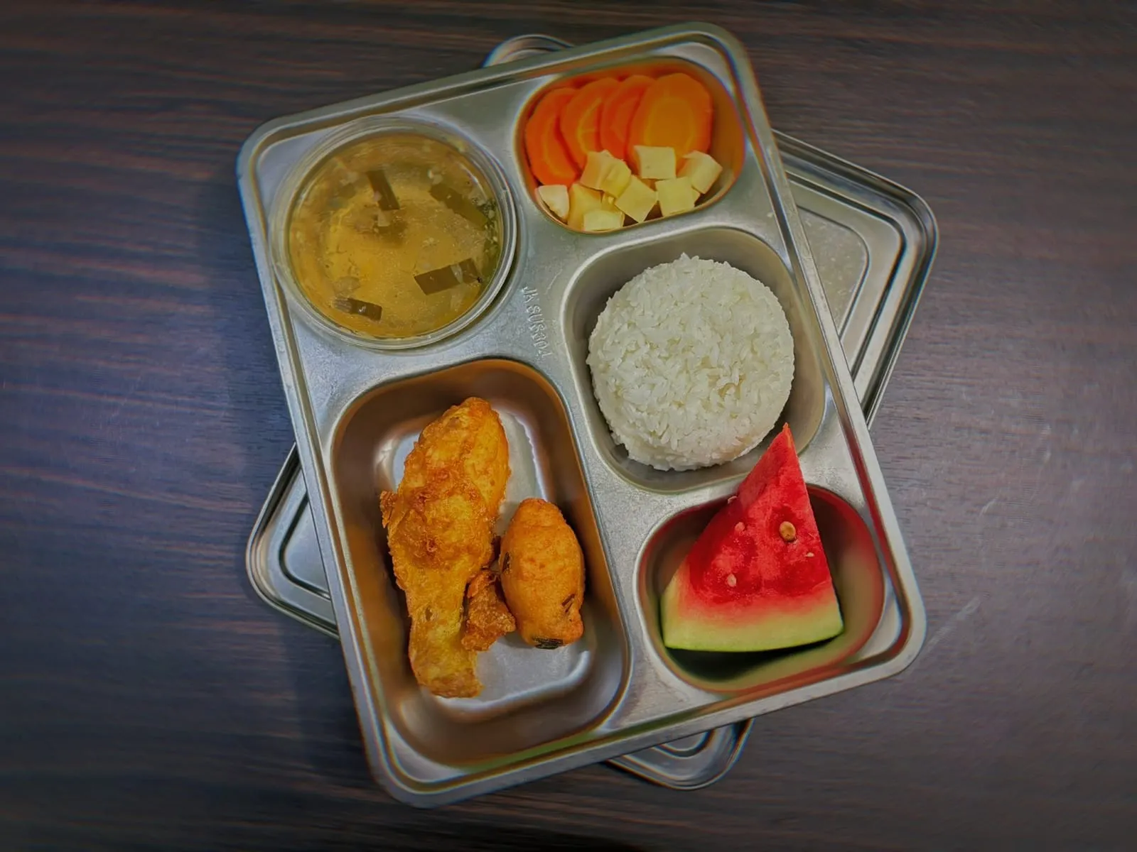 Ayam Goreng dan Sayur sop